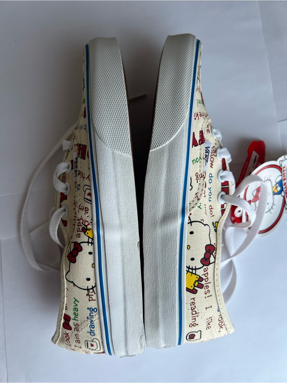 Hello Kitty x Vans 40th Anniversary Special Edition/ 2014 - Picture 12 of 16